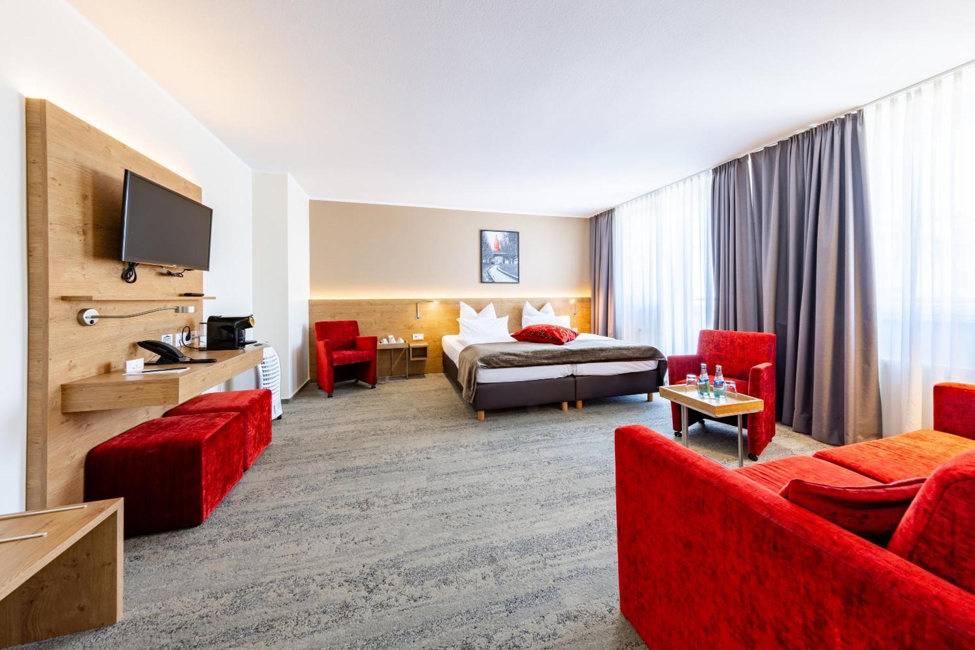 פרנקפורט Maingau Hotel מראה חיצוני תמונה