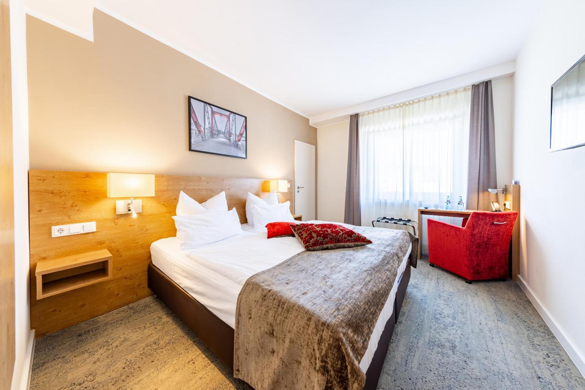פרנקפורט Maingau Hotel מראה חיצוני תמונה